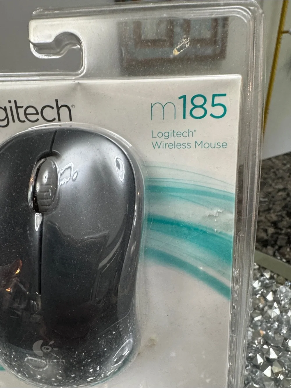 Logitech m185 Wireless Mouse — Black NWT